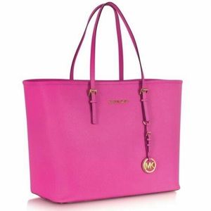NWT Michael Kors Raspberry Jet Set Medium Tote Bag